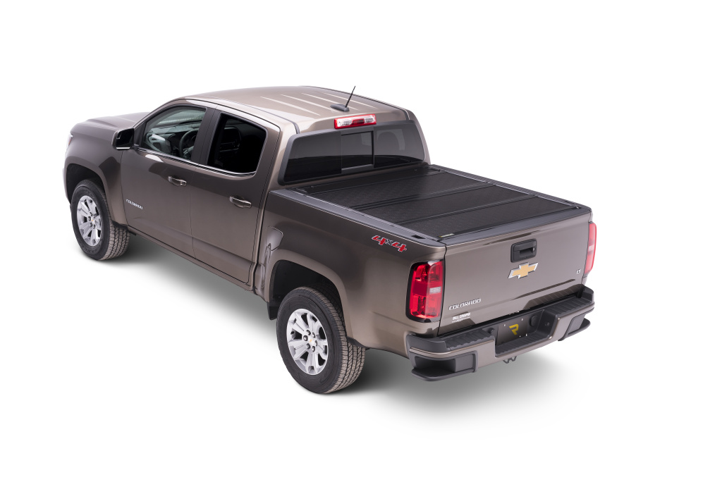 BAK-BAKFlip-G2-2016-Chevrolet-Colorado-Studio-06_RT-2.jpg